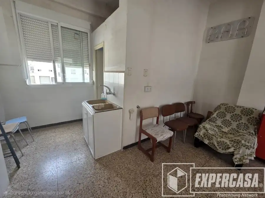 Business premises for sale in Casc Urbà, imagen 4