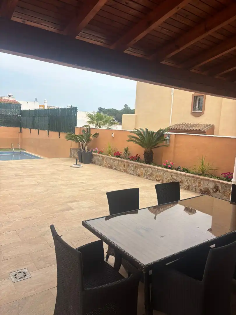 Adossat amb piscina de lloguer a Río Real - Los Monteros, imagen 6