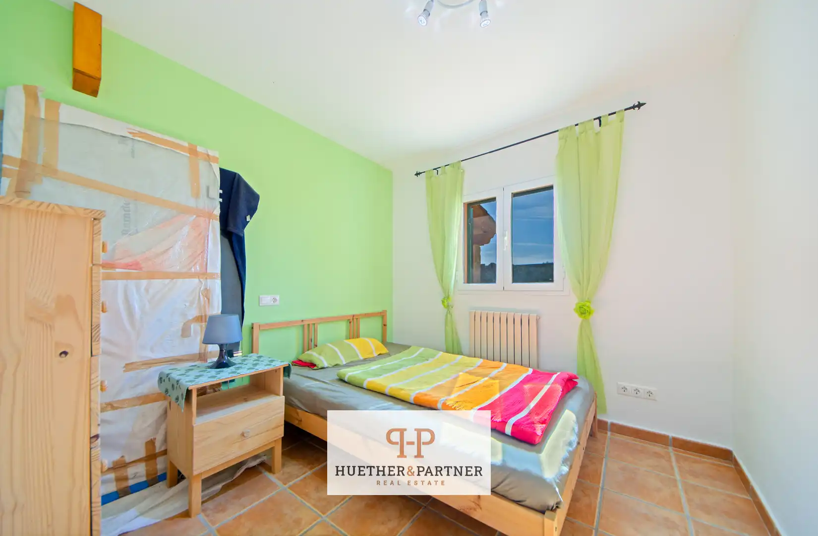 Schlafzimmer von Country house zum Verkauf in Llucmajor mit Klimaanlage, Heizung und Möbliert