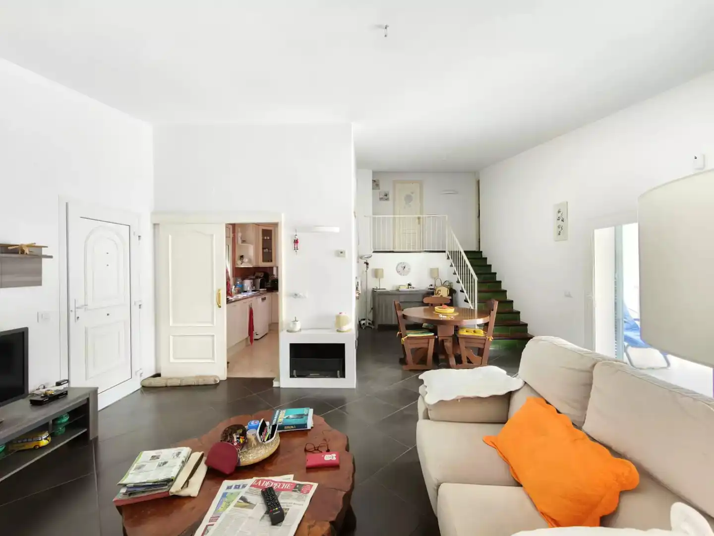 Sala de estar de Casa o chalet en venta en Empuriabrava con Aire acondicionado, Calefacción y Piscina