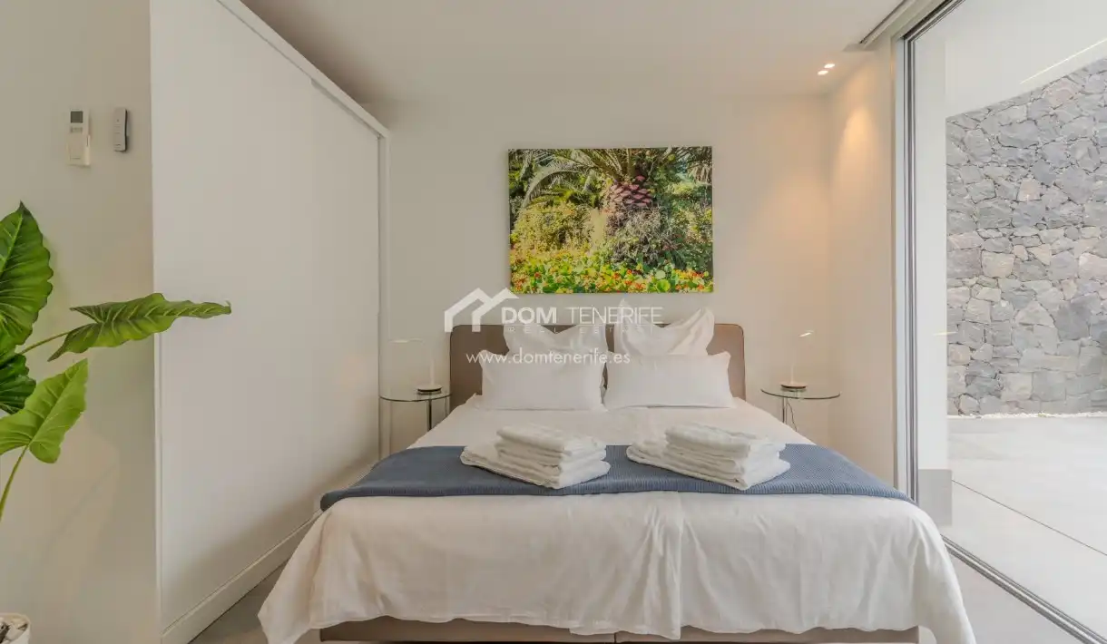 Bedroom of Houses for sale in Adeje  with Terrace, Storage room and Swimming Pool