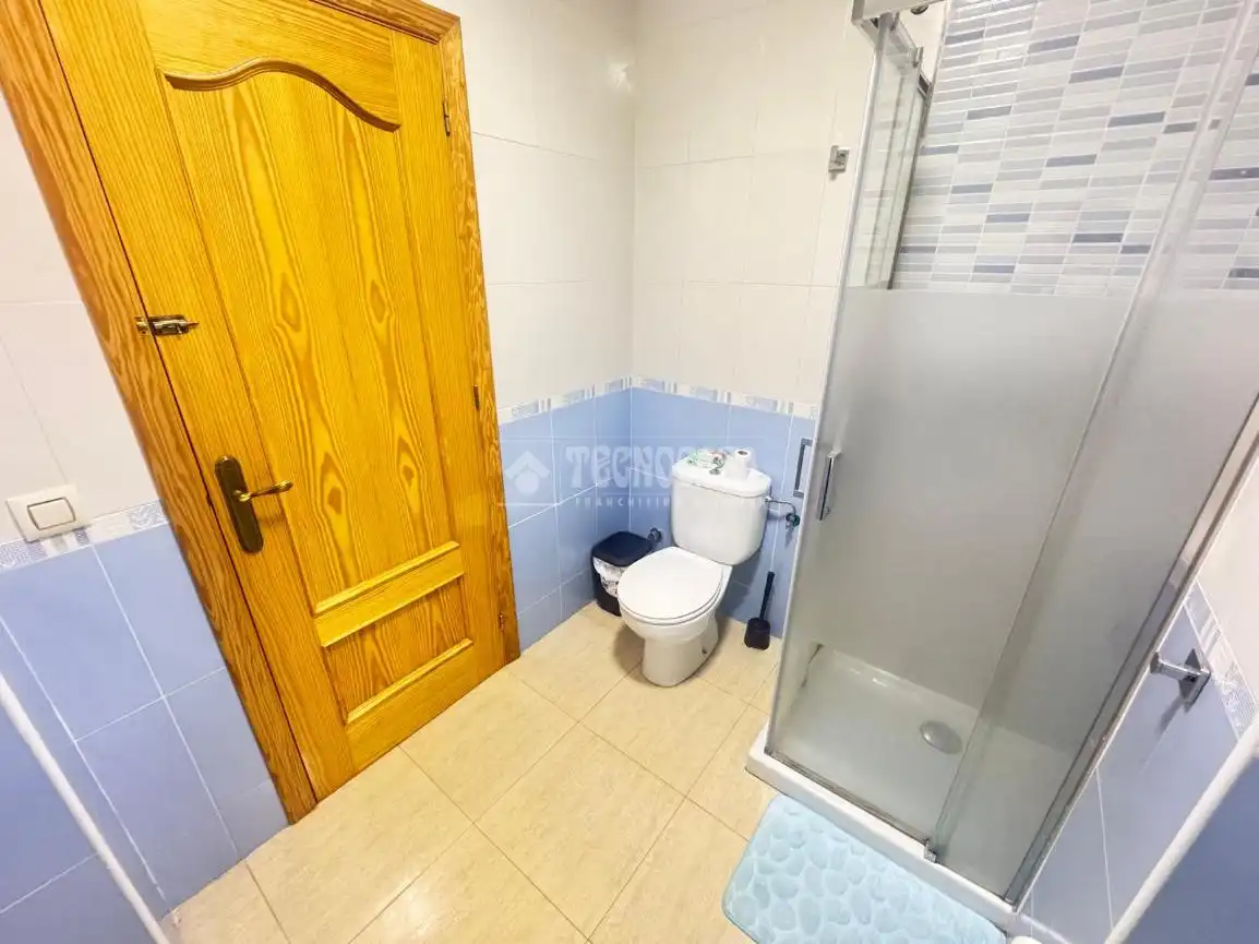 Badezimmer von Wohnung zum Verkauf in Pulpí mit Klimaanlage und Terrasse