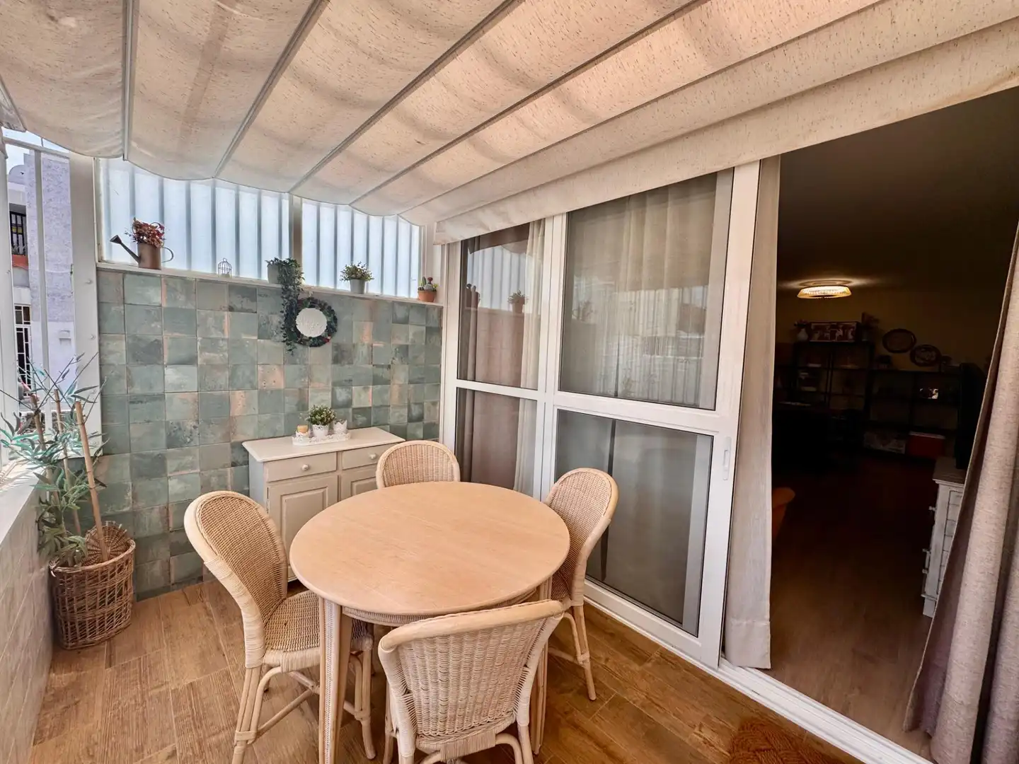 Terraza de Piso en venta en Arona con Jardín privado, Terraza y Amueblado