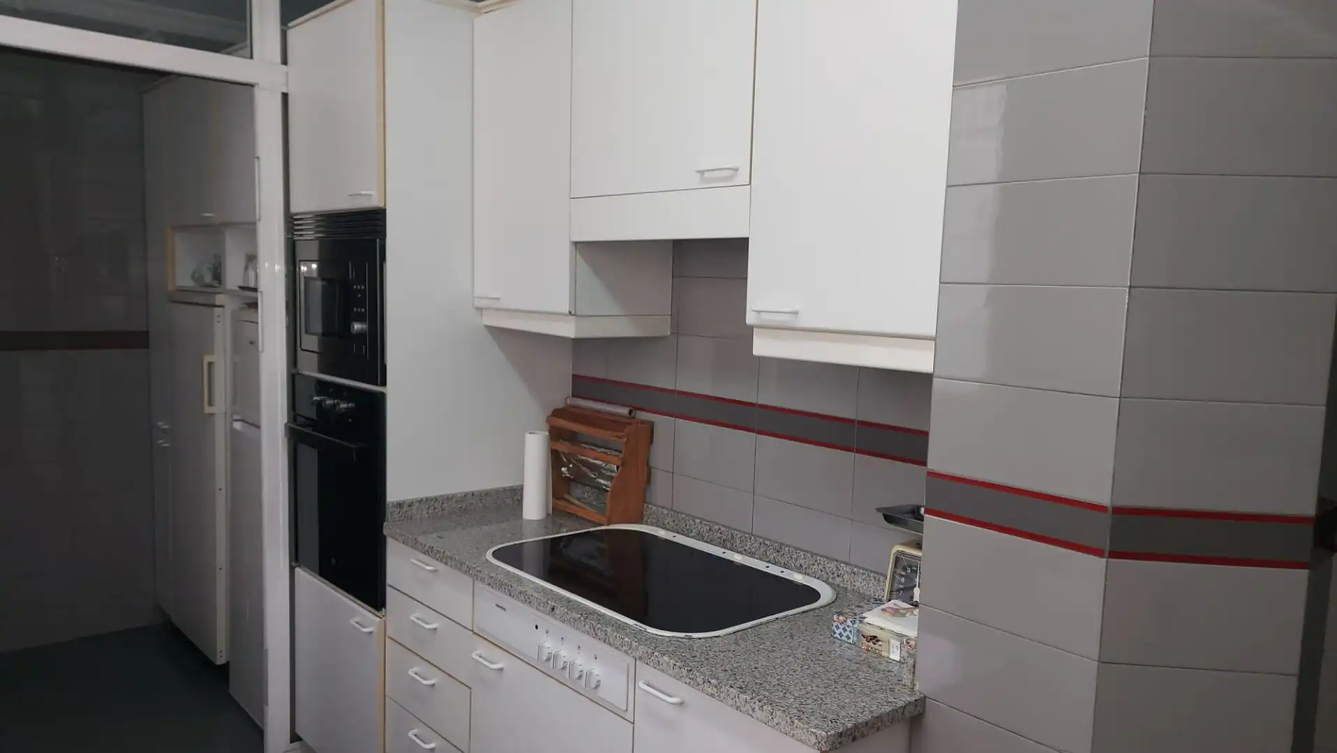 Kitchen of Flat for sale in Vigo   with Heating, Private garden and Terrace