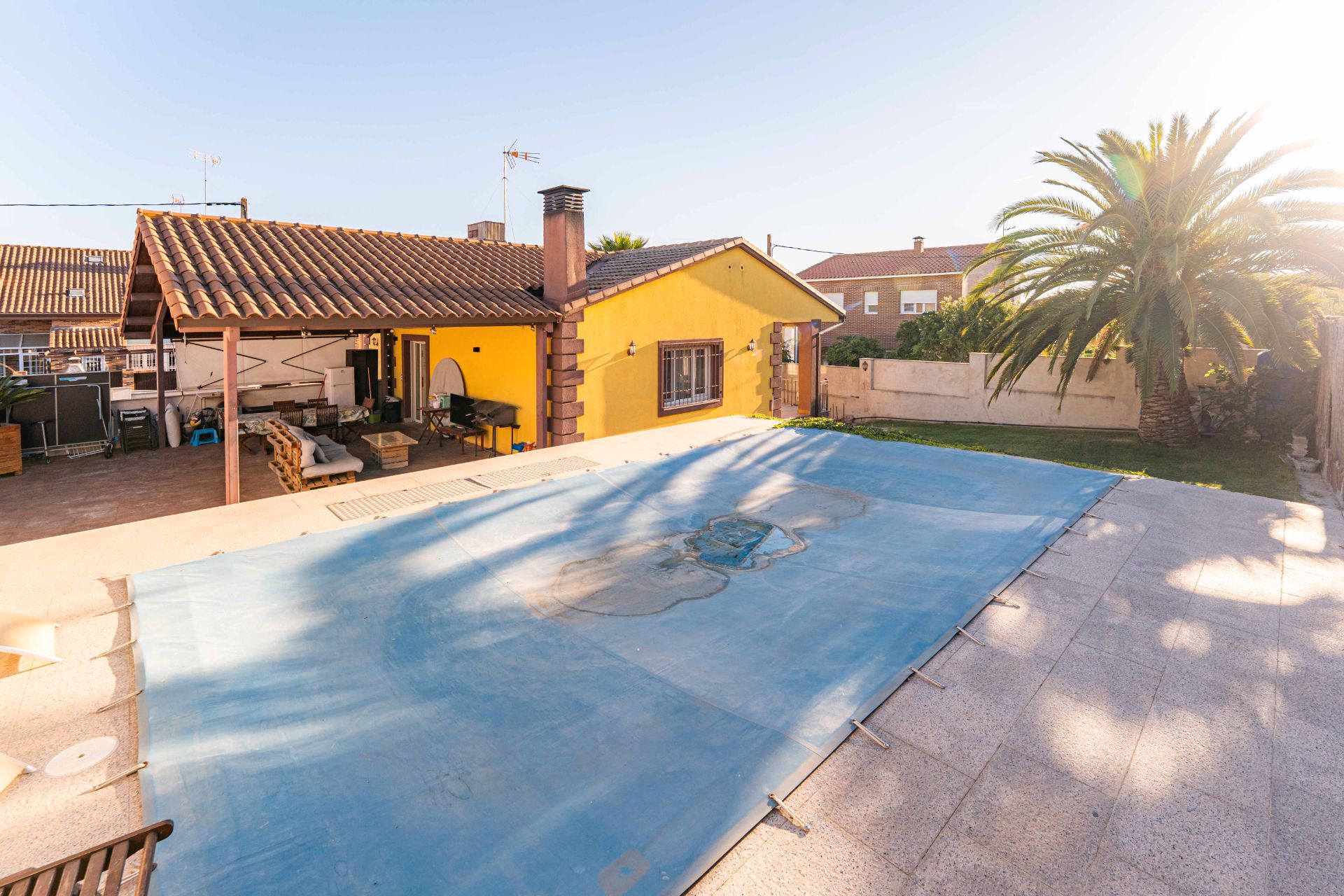 Piscina de Casa o xalet en venda en Serranillos del Valle amb Aire condicionat, Calefacció i Jardí privat