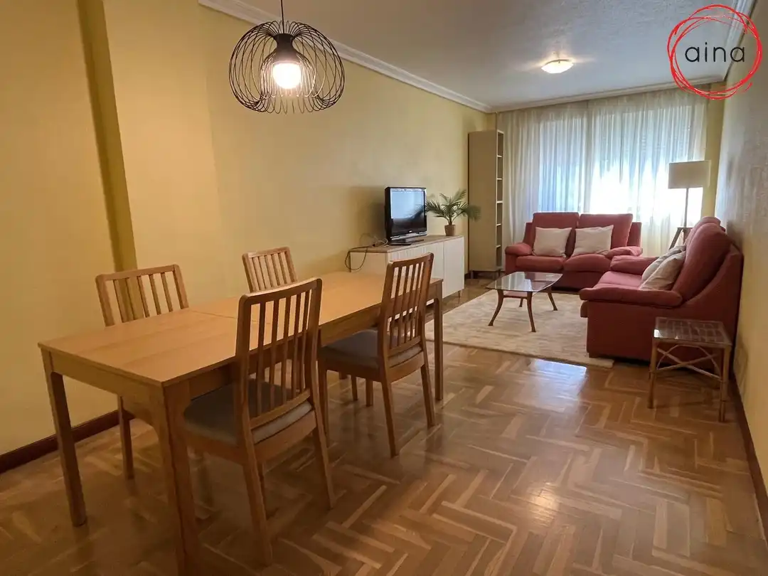 Flat for rent in Calle BENJAMIN DE TUDELA, Mendebaldea - Ermitagaña