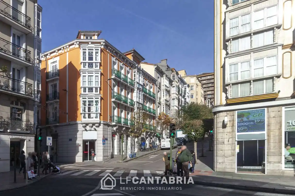 Vista exterior de Pis en venda en Santander amb Aire condicionat i Calefacció