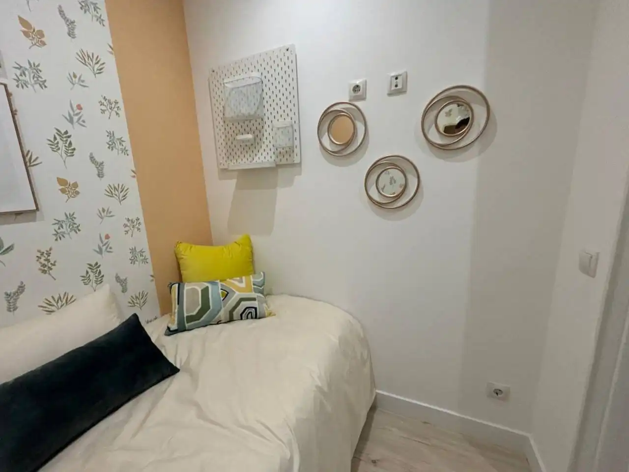 Habitación de Piso en venta en Madrid con Calefacción