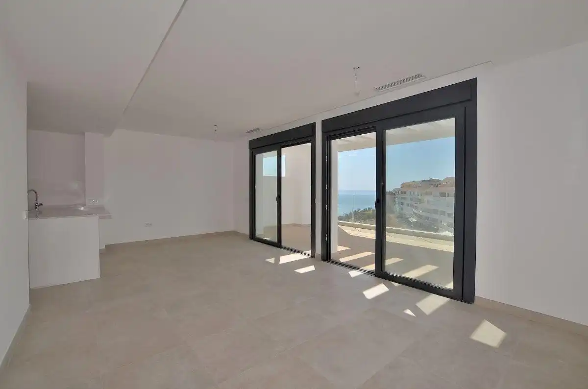 Ático con piscina en venta en Las Gaviotas  - Carvajal, imagen 5