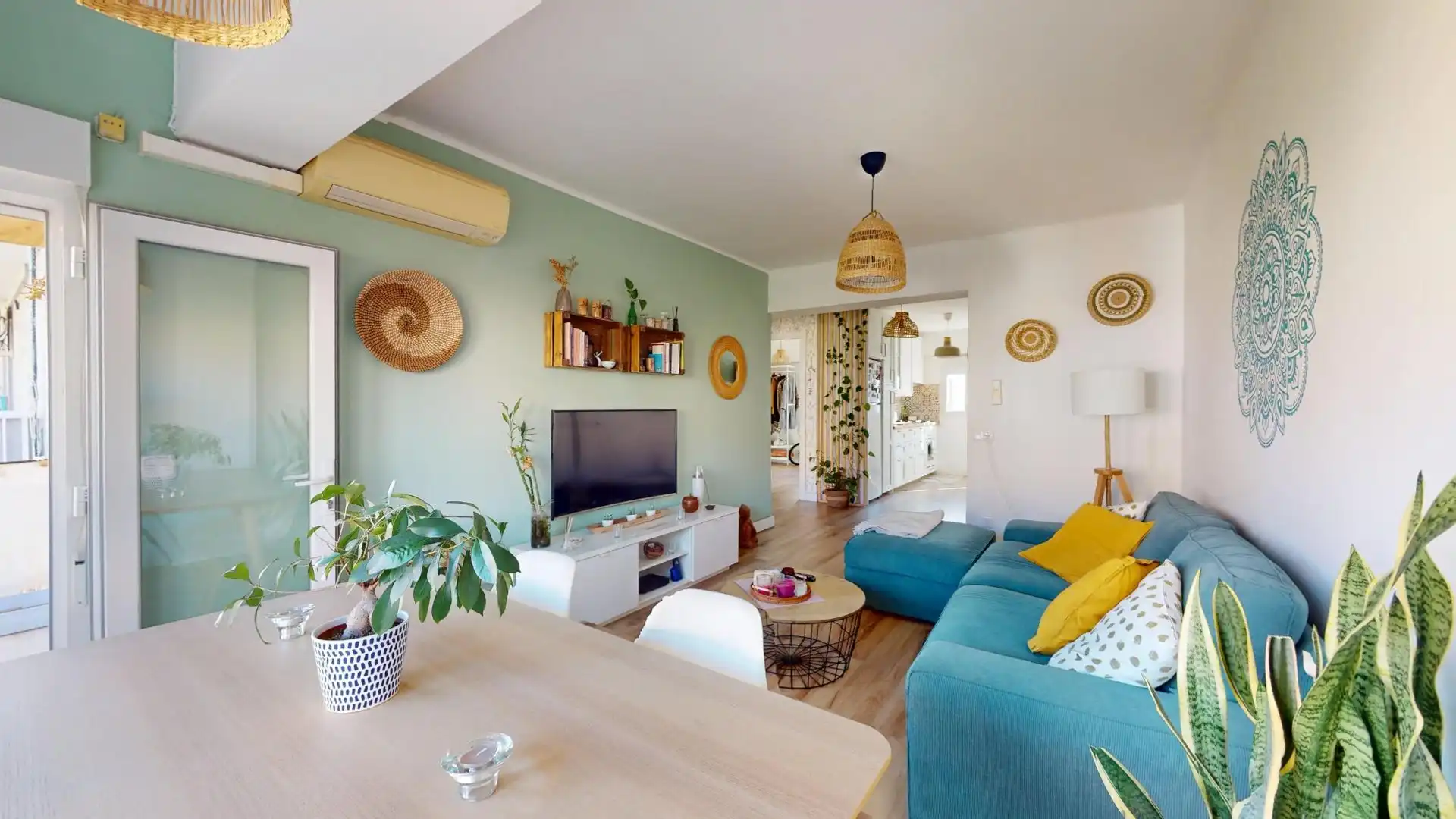 Wohnzimmer von Wohnung zum Verkauf in  Palma de Mallorca mit Klimaanlage, Parkett und Terrasse