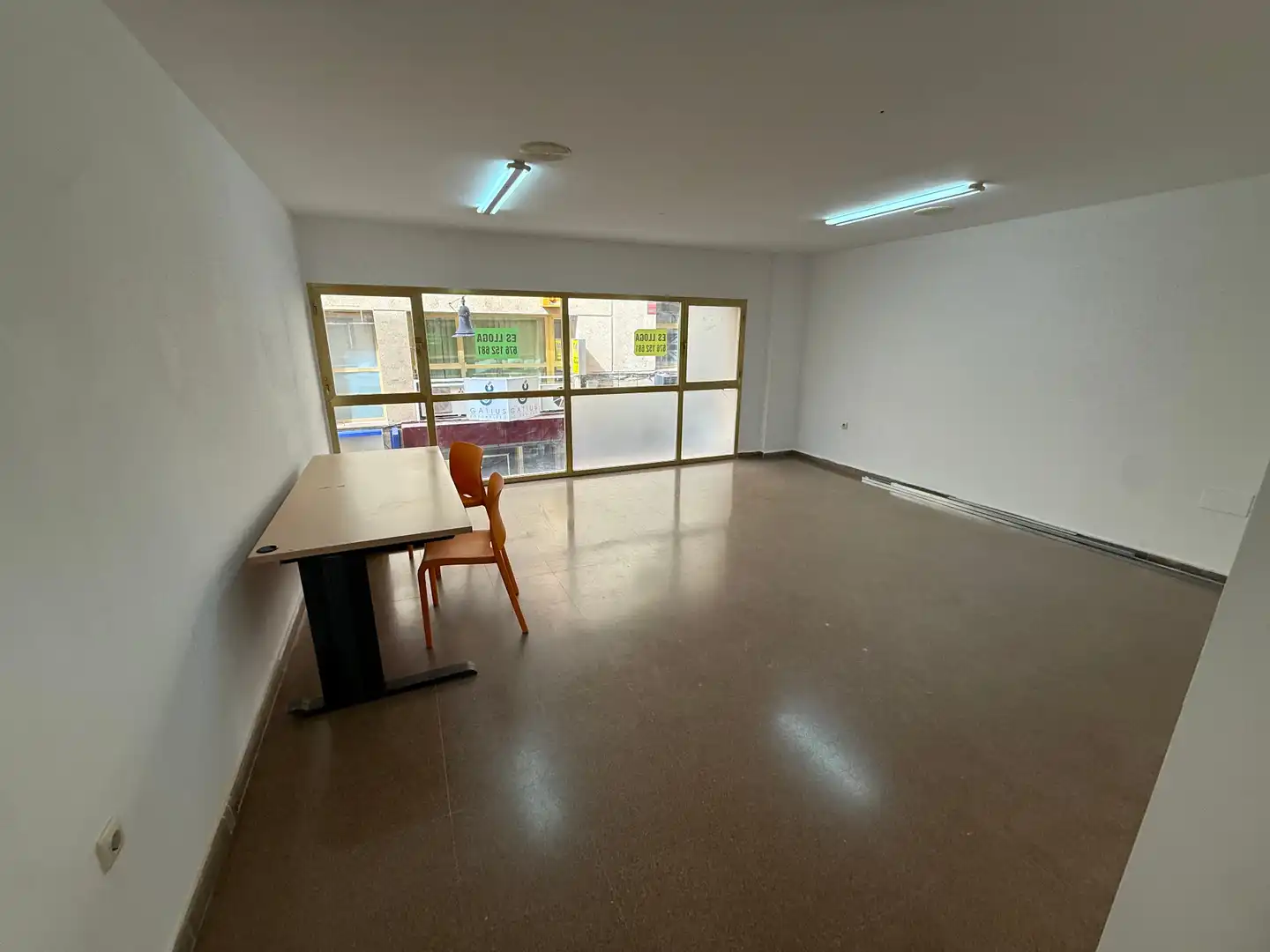 Local comercial en alquiler en Carrer de Sant Joan, imagen 9