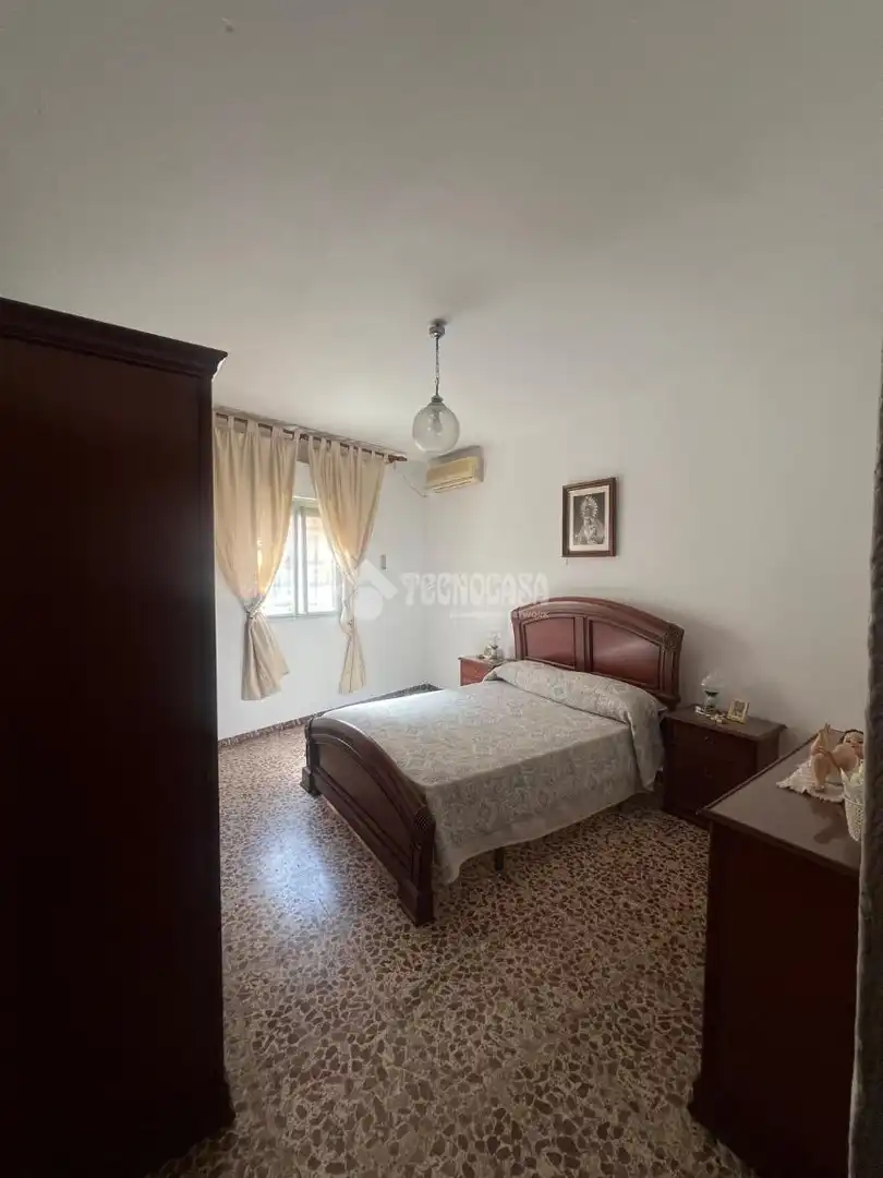 Dormitori de Casa o xalet en venda en Sevilla amb Terrassa