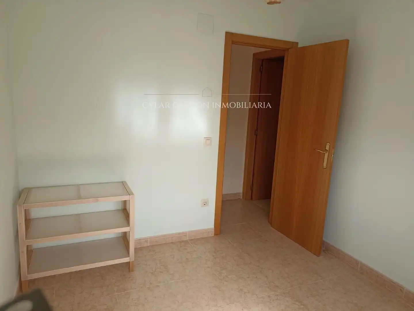 Habitación de Ático en venta en Mozárbez con Calefacción, Terraza y Balcón