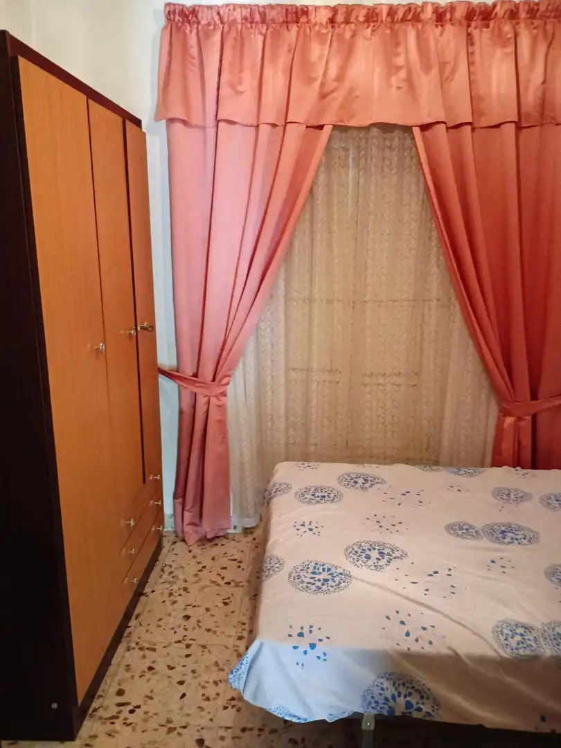 Habitación de Casa o chalet en venta en Guadahortuna
