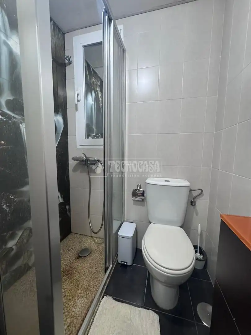 Bany de Pis en venda en Sevilla