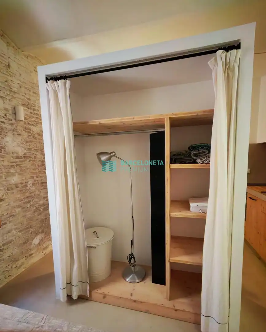 Schlafzimmer von Wohnung zur Miete in Barcelona mit Möbliert und Alarm
