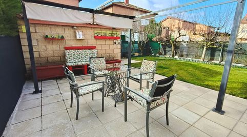 Foto 3 de Casa adosada en venta en Cogollos, Burgos