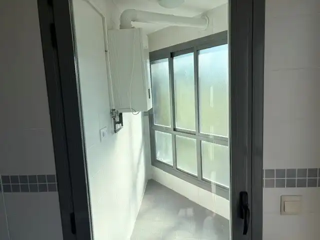 Flat with lift for sale in Calle de María Blanchard 1B, imagen 12