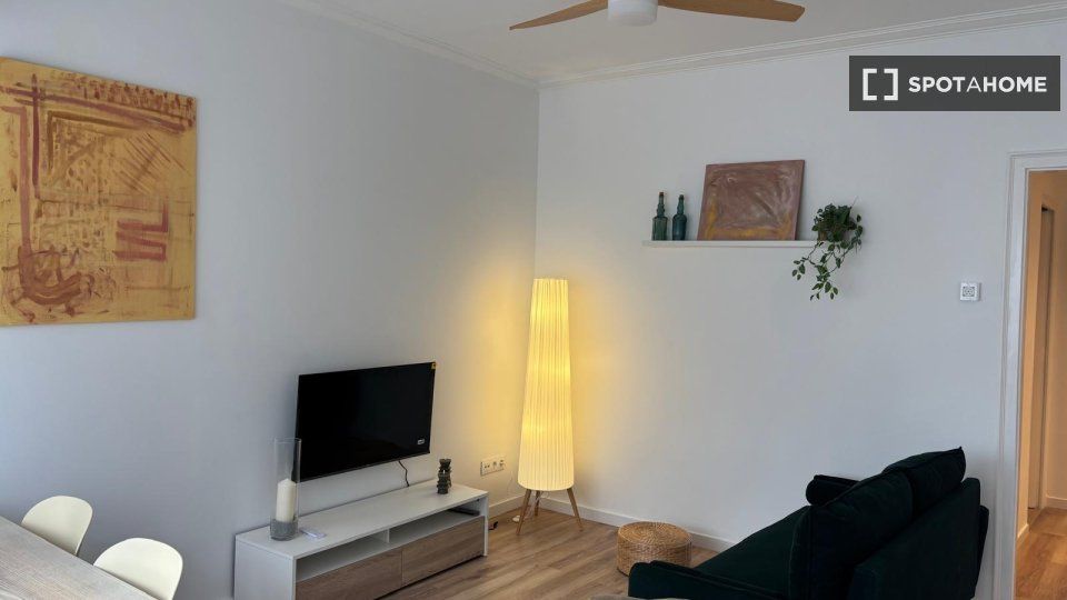 Living room of Flat to rent in  Barcelona Capital  with Air Conditioner, Heating and Furnished