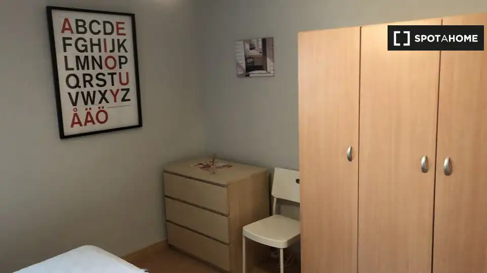Dormitori de Pis de lloguer en Fuencarral - El Pardo