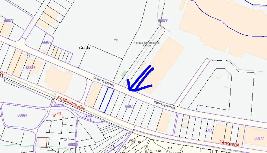 Terreno industrial en venta en Cervo