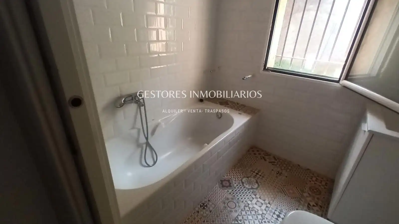 Casa adosada en venda a Santa Rosa
