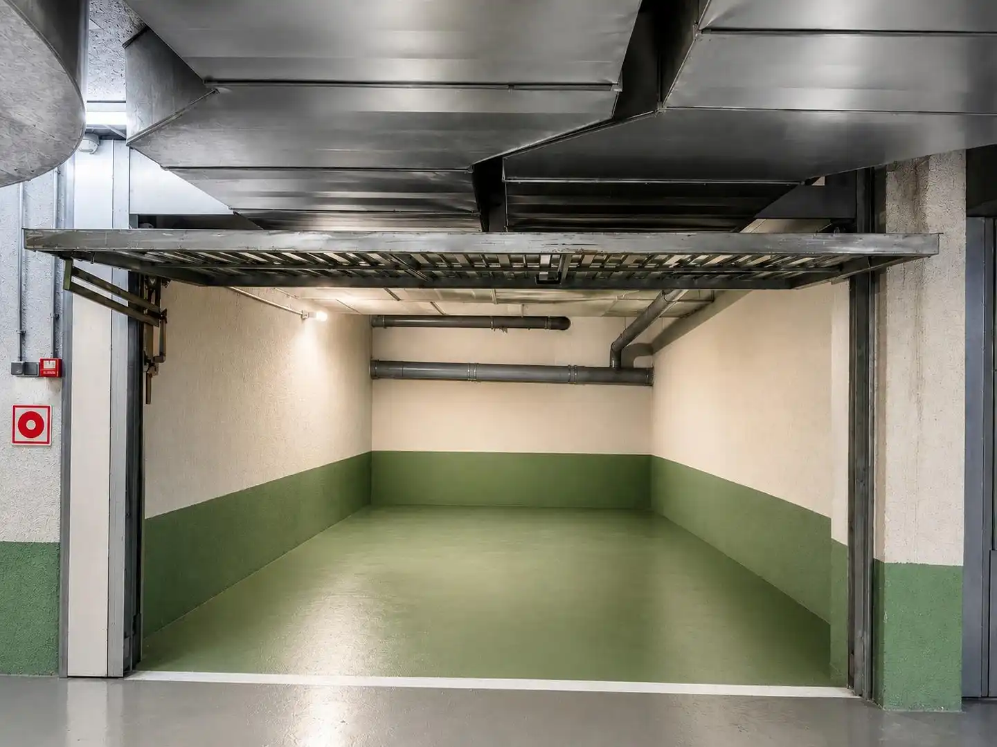 Garage zum Verkauf in Donostia - San Sebastián 