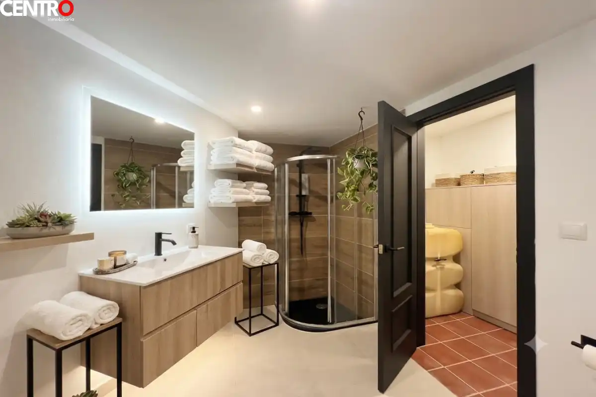 Bathroom of Flat for sale in Monachil  with Air Conditioner, Heating and Terrace