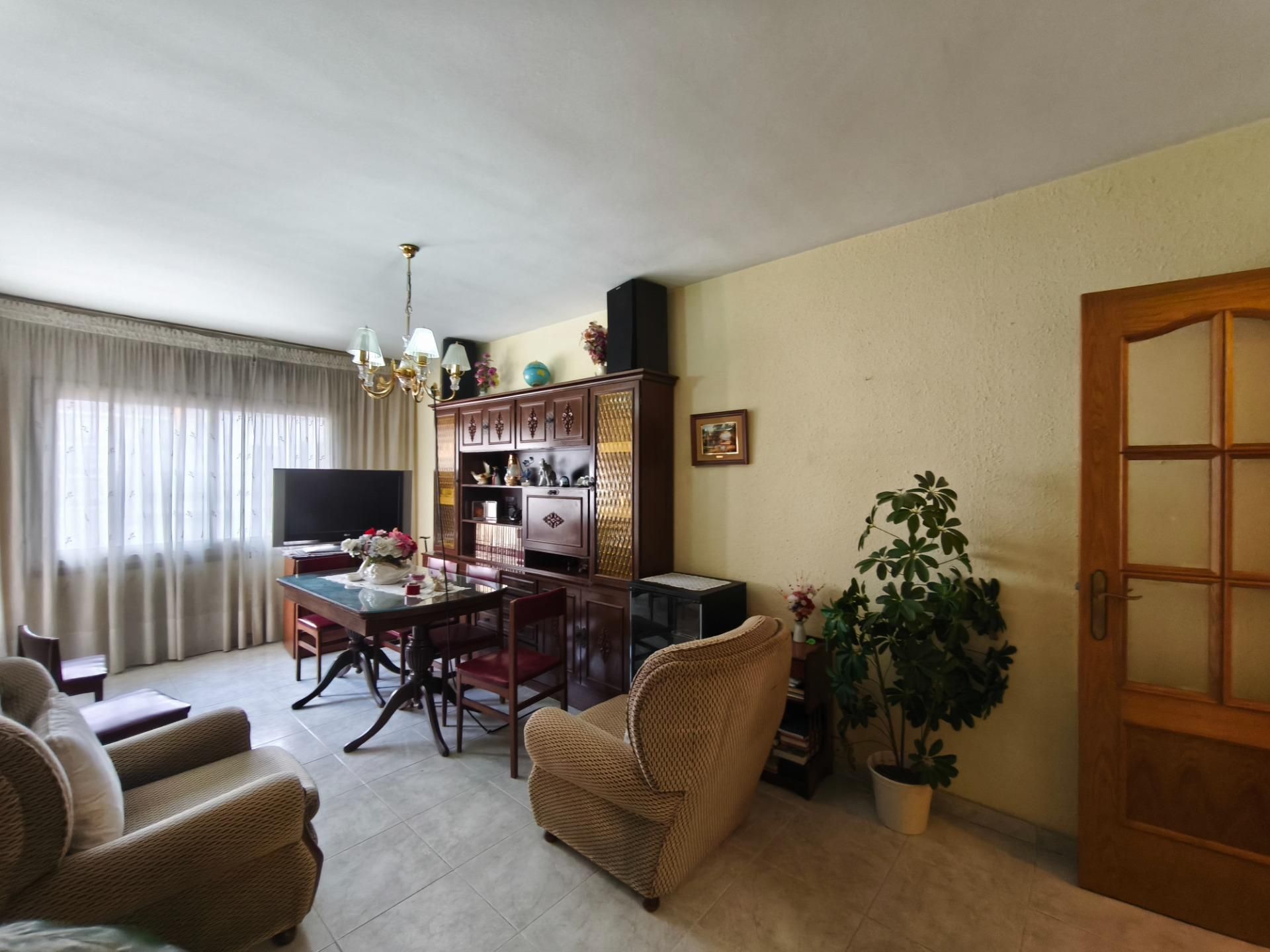 Sala d'estar de Pis en venda en Vilafranca del Penedès amb Calefacció, Terrassa i Balcó