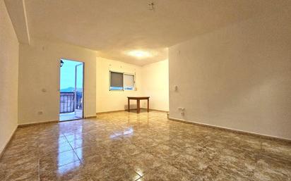 Living room of Single-family semi-detached for sale in Casinos  with Terrace and Balcony