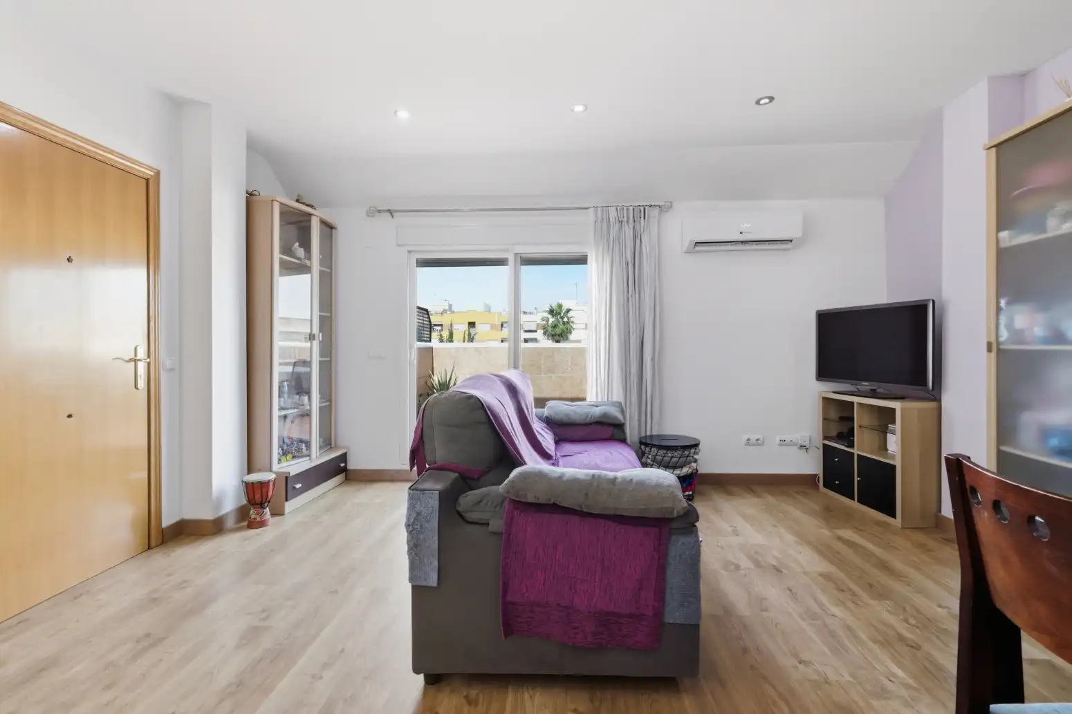Sala de estar de Piso en venta en Málaga con Aire acondicionado, Parquet y Terraza