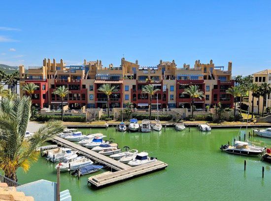 Wohnungen zum verkauf in Puerto de Sotogrande - La Marina