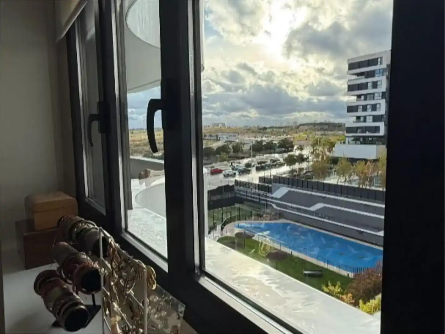 Vista exterior de Pis en venda en  Madrid Capital amb Aire condicionat i Piscina