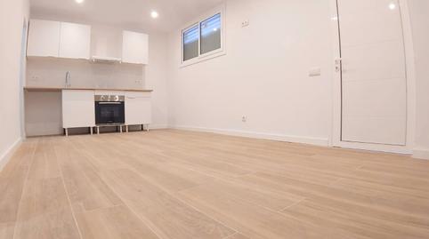 Foto 4 de Estudi de lloguer a Carrer de Rafael Campalans, La Torrassa, L'Hospitalet de Llobregat