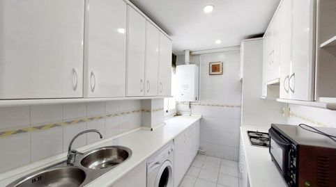 Foto 3 de Apartament de lloguer a Avenida Sinforiano Madroñero, Valdepasillas - La Paz - Huerta Rosales, Badajoz Capital