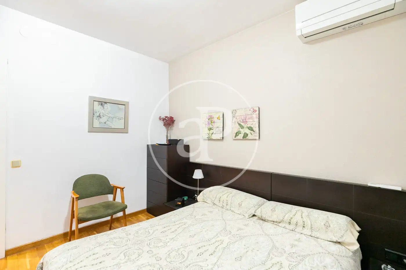 Habitación de Piso en venta en Barcelona con Aire acondicionado, Calefacción y Terraza