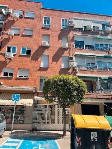 Local comercial en Venta en Calle Alicante en Juan de la Cierva