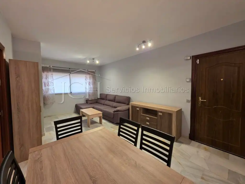 Sala d'estar de Pis en venda en Mijas amb Moblat i Forn