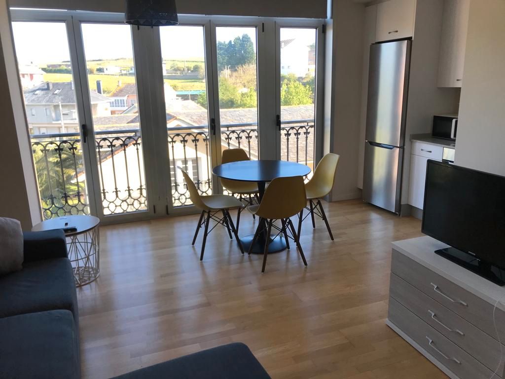 Comedor de Estudio de alquiler en Foz con Calefacción, Trastero y Piscina