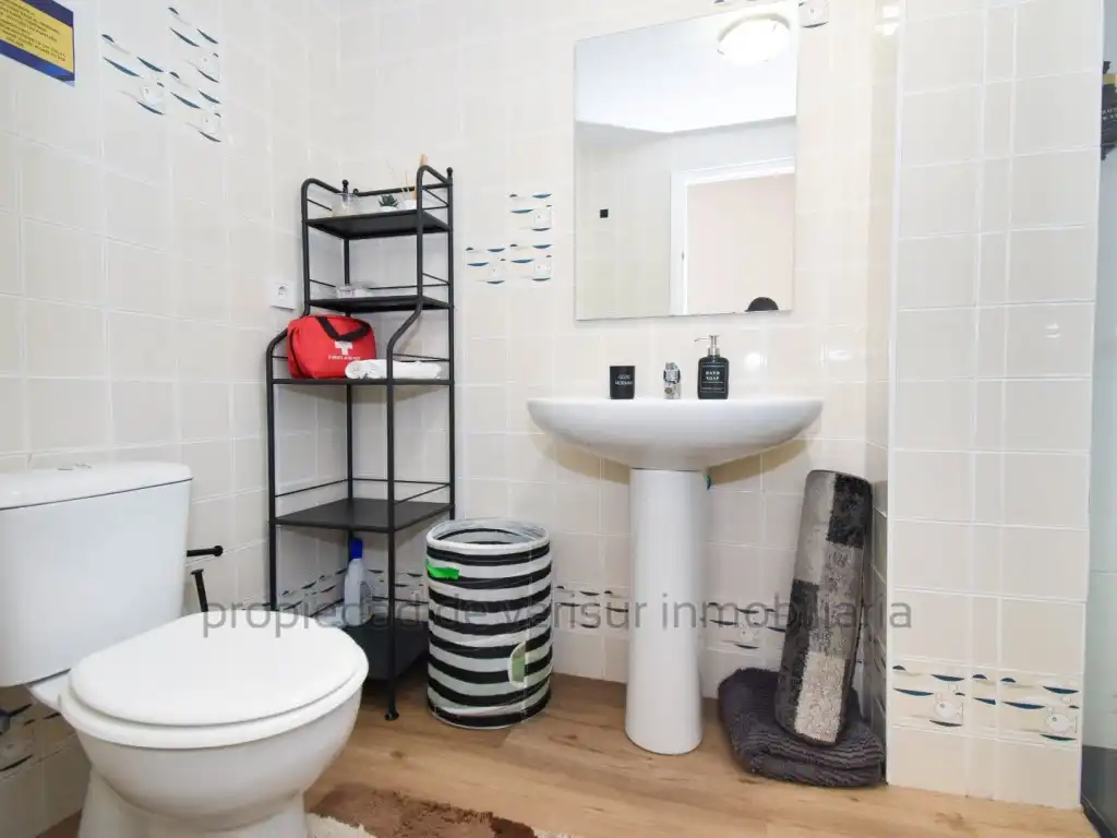 Bathroom of Flat for rent in Águilas  with Furnished