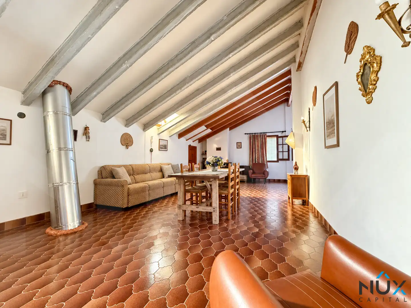 Sala d'estar de Casa o xalet en venda en Paterna amb Aire condicionat, Calefacció i Jardí privat