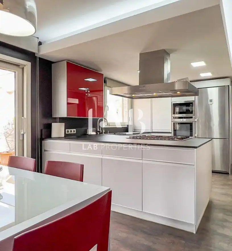 Cuina de Casa o xalet en venda en Marratxí amb Aire condicionat, Jardí privat i Parquet