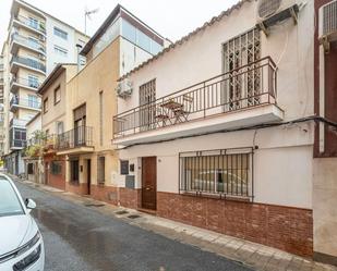 Exterior view of Single-family semi-detached for sale in  Granada Capital  with Air Conditioner, Heating and Washing machine