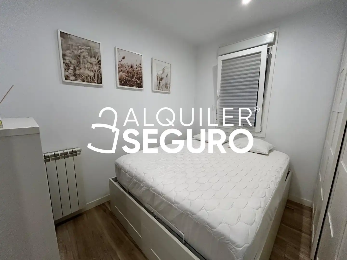 Schlafzimmer von Wohnung zur Miete in Madrid mit Heizung, Terrasse und Möbliert