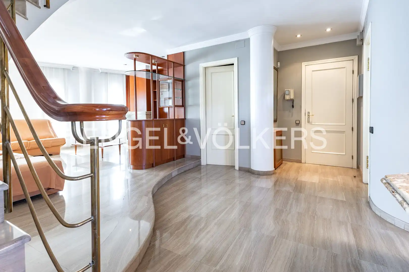 Piso en venta en Barcelona con Aire acondicionado, Calefacción y Terraza