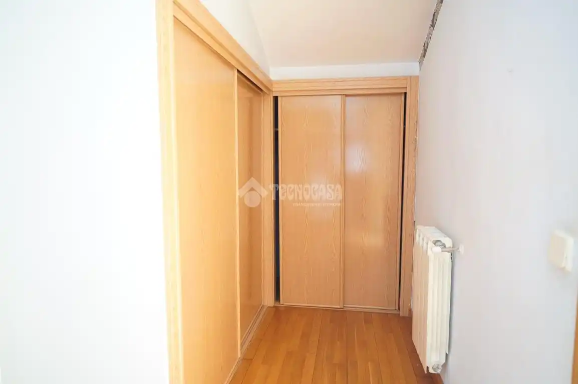 Habitación de Casa adosada en venta en Seseña