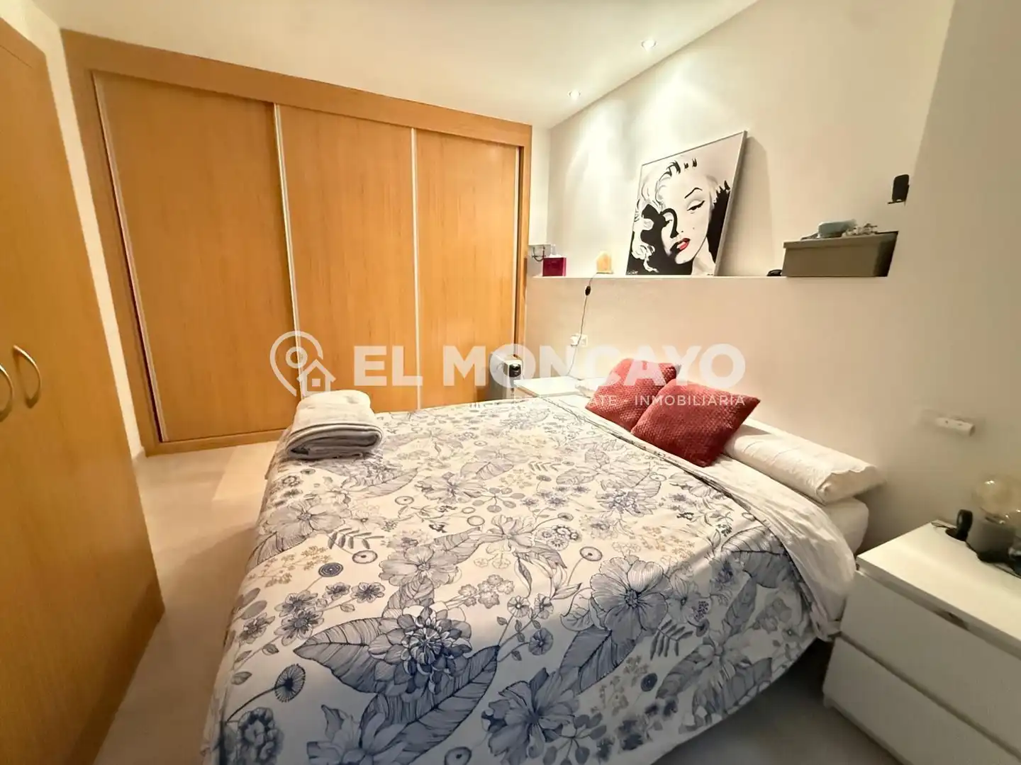 Bedroom of Apartments for sale in Guardamar del Segura