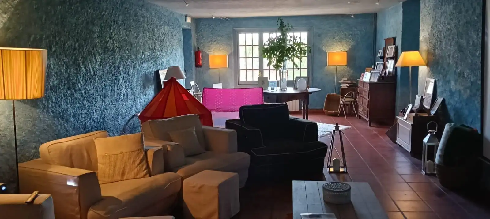Living room of Country homes for sale in Subirats  with Air Conditioner, Heating and Private garden