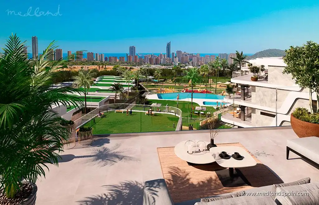 Appartement compact avec piscine à vendre à Golf Bahía