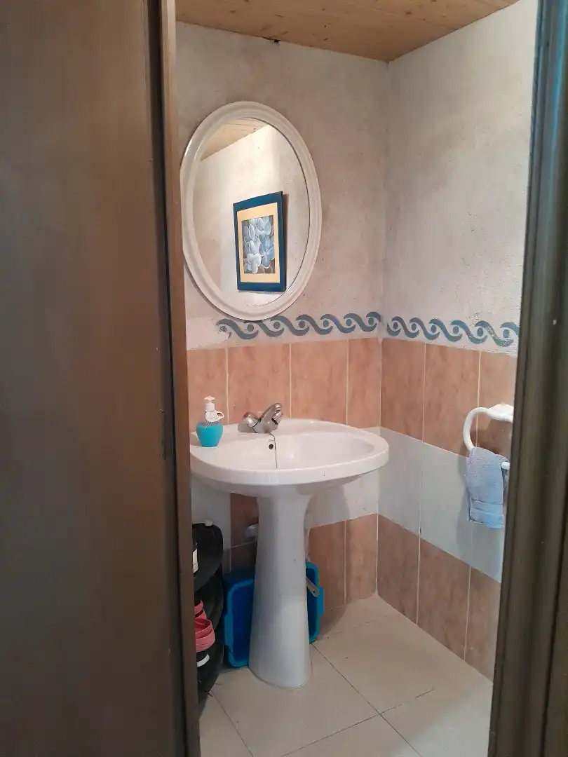 Baño de Casa o chalet en venta en Cobisa con Calefacción, Jardín privado y Amueblado